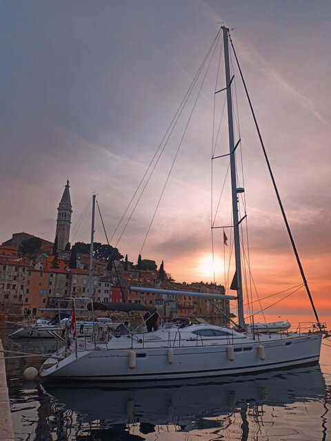 Jeanneau 54 DS